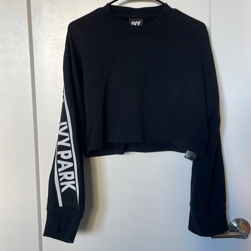 Ivy park black crop sweater xs gently worn